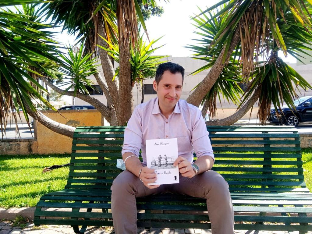 QUARTU RASSEGNA AUTORI 2023, IVAN MURGANA OSPITE IN BIBLIOTECA